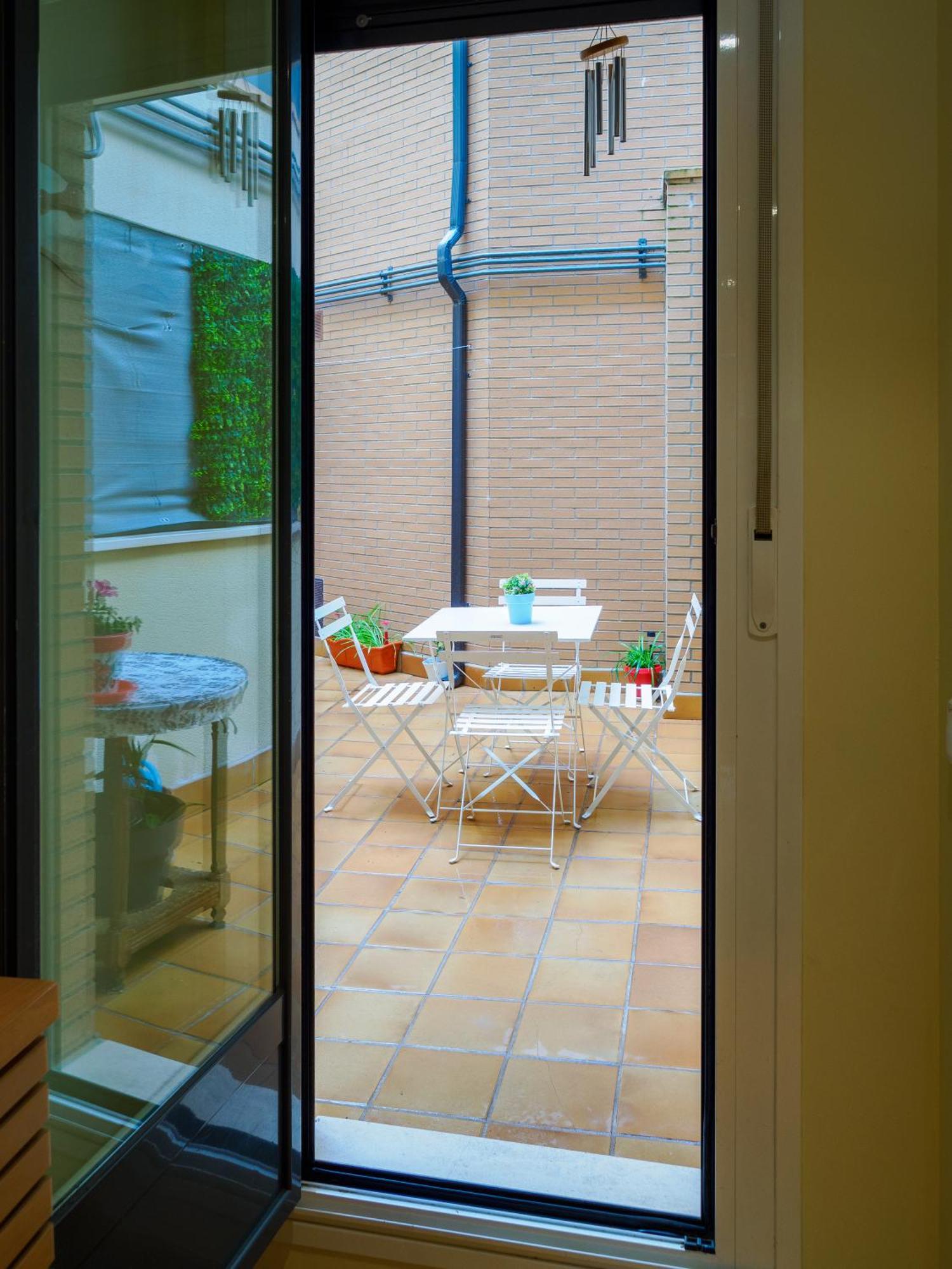 Apartament El Patio De Miren Zamora Zewnętrze zdjęcie